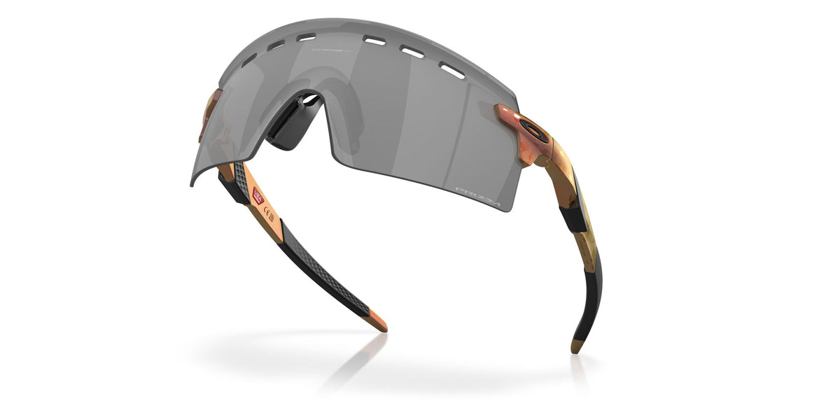Oakley Encoder Strike Vented 0OO9235 923512 39 Matte Red/Gold Colorshift / Prizm Black 39 / Polycarbonate / O_matter / Injected