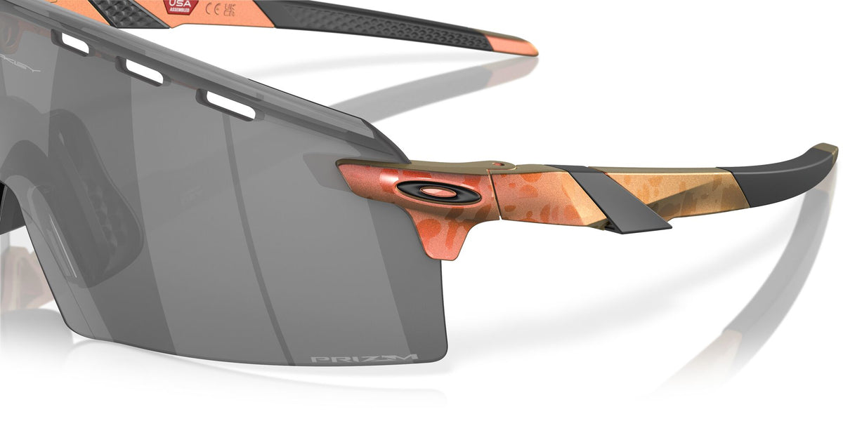 Oakley Encoder Strike Vented 0OO9235 923512 39 Matte Red/Gold Colorshift / Prizm Black 39 / Polycarbonate / O_matter / Injected