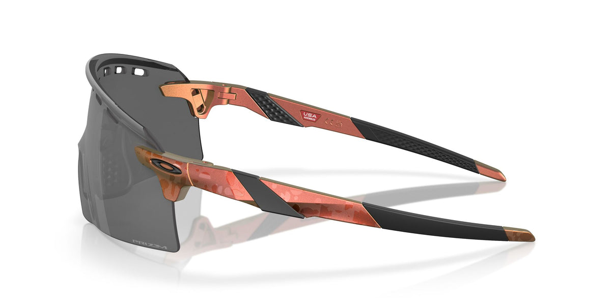 Oakley Encoder Strike Vented 0OO9235 923512 39 Matte Red/Gold Colorshift / Prizm Black 39 / Polycarbonate / O_matter / Injected
