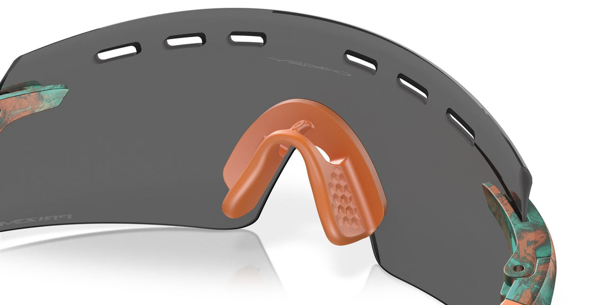 Oakley Encoder Strike Vented 0OO9235 923515 39 Matte Copper Patina / Prizm Black