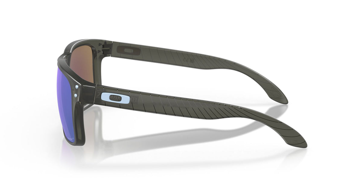 OO 9244 Oakley Holbrook (A) Matte Grey Smoke / Prizm Sapphire Polarised 56 56 / Polycarbonate / O_matter / Injected