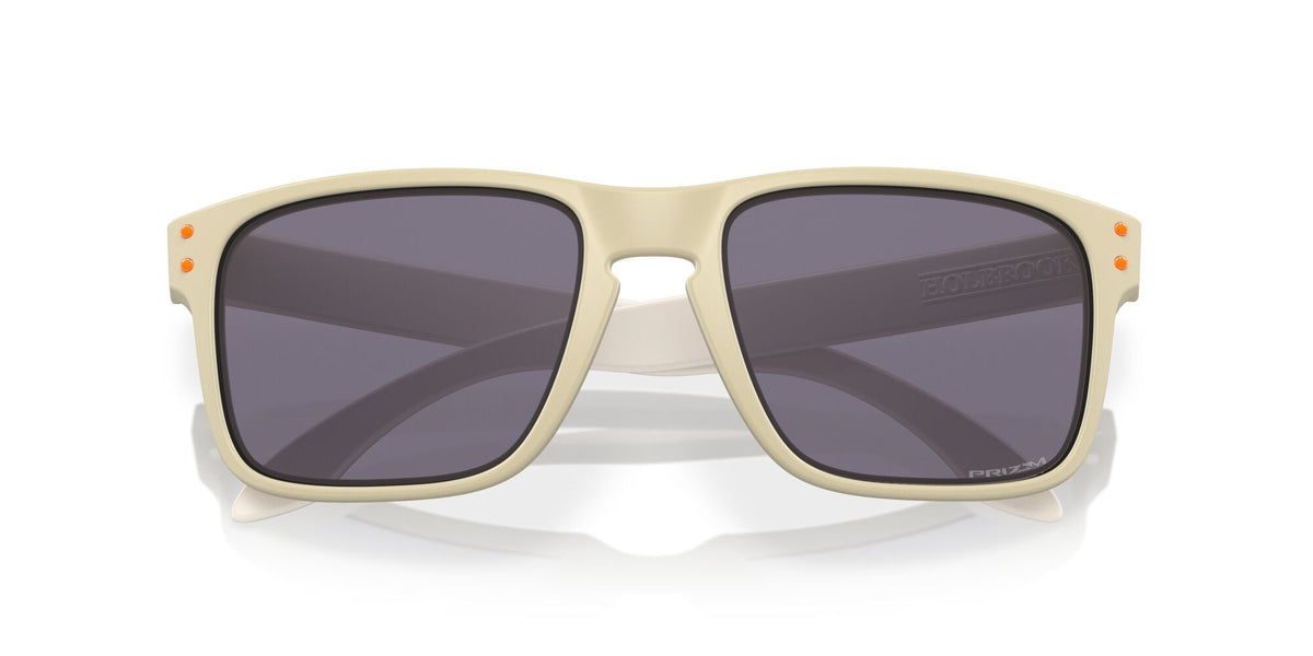 Oakley Holbrook (A) 0OO9244 924468 56 Matte Sand / Prizm Grey 56 / Polycarbonate / O_matter / Injected