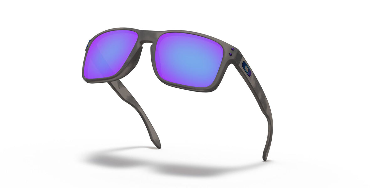 OO 9244 Oakley Holbrook (A) Matte Black Tortoise / Prizm Sapphire Polarised 56 56 / Plastic / Plastic