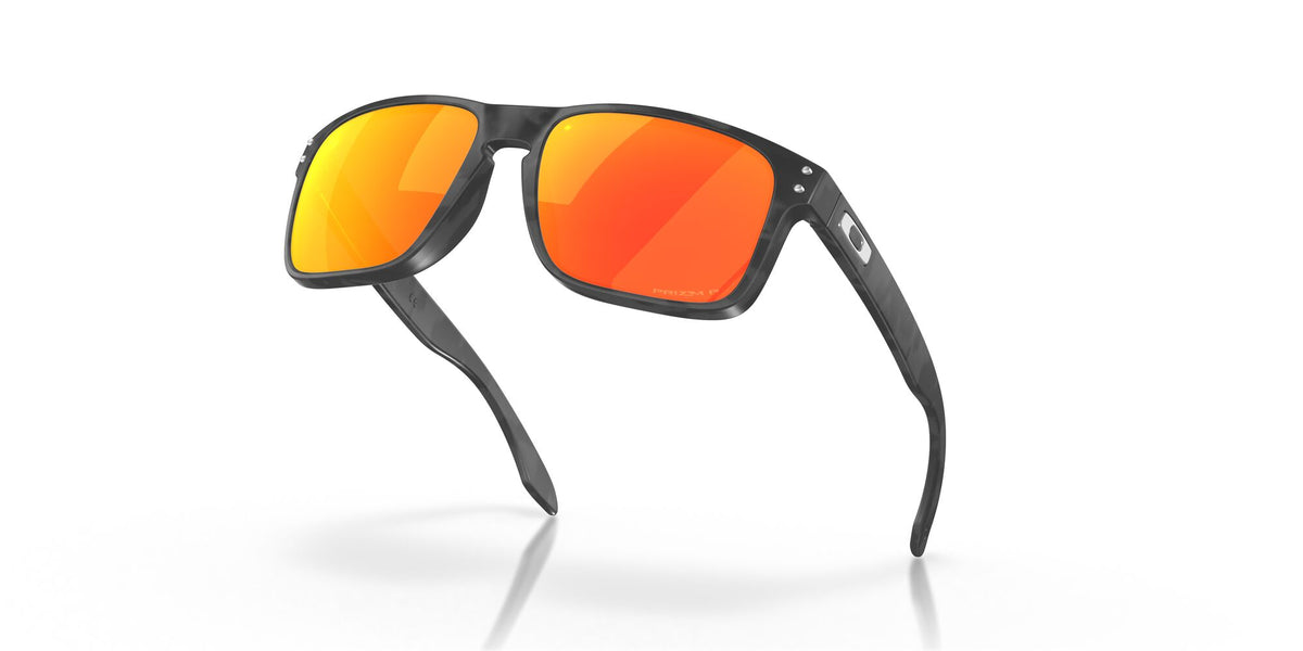 OO 9244 Oakley Holbrook (A) Matte Black Camo / Prizm Ruby Polarised 56 56 / Plastic / Plastic