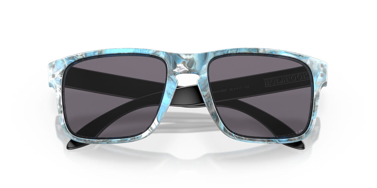 OO 9244 Oakley Holbrook (A) Sanctuary Swirl / Prizm Grey Polarised 56 56 / Plastic / Plastic