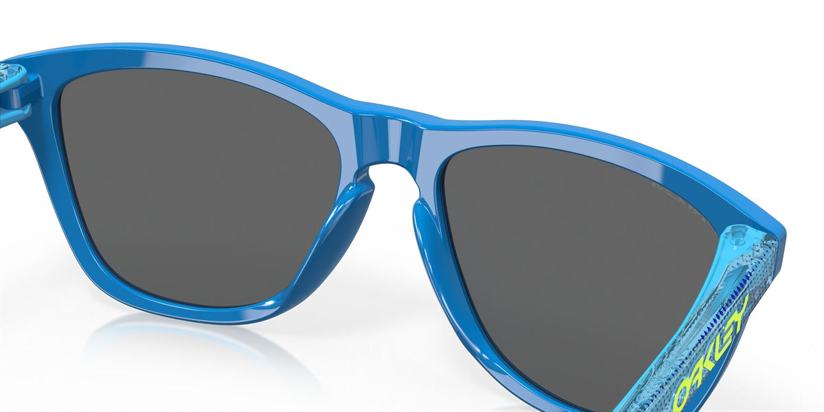 Oakley Frogskins (A) 0OO9245 9245C9 54 Hi Res Polished Sapphire / Prizm Black 54 / Plastic / Plastic