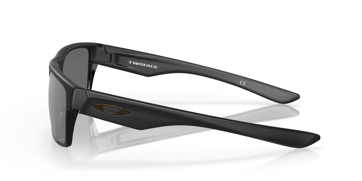 OO 9256 Oakley Twoface (A) Matte Black / Prizm Black 60 60 / Polycarbonate / O_matter / Molded