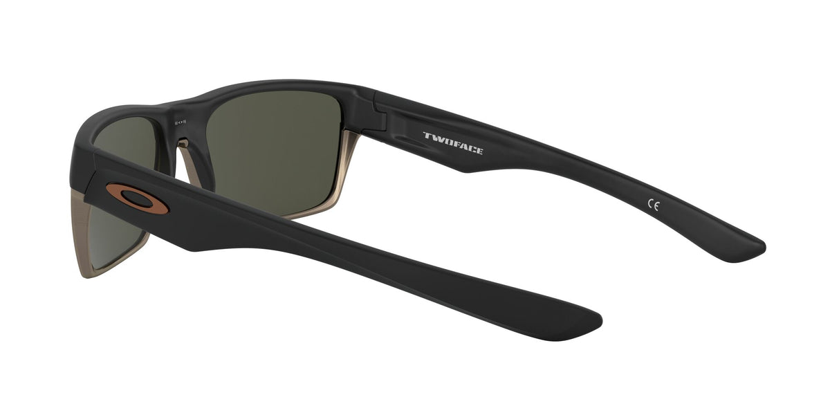 OO 9256 Oakley Twoface (A) Matte Black / Dark Grey 60 60 / Plastic / Plastic