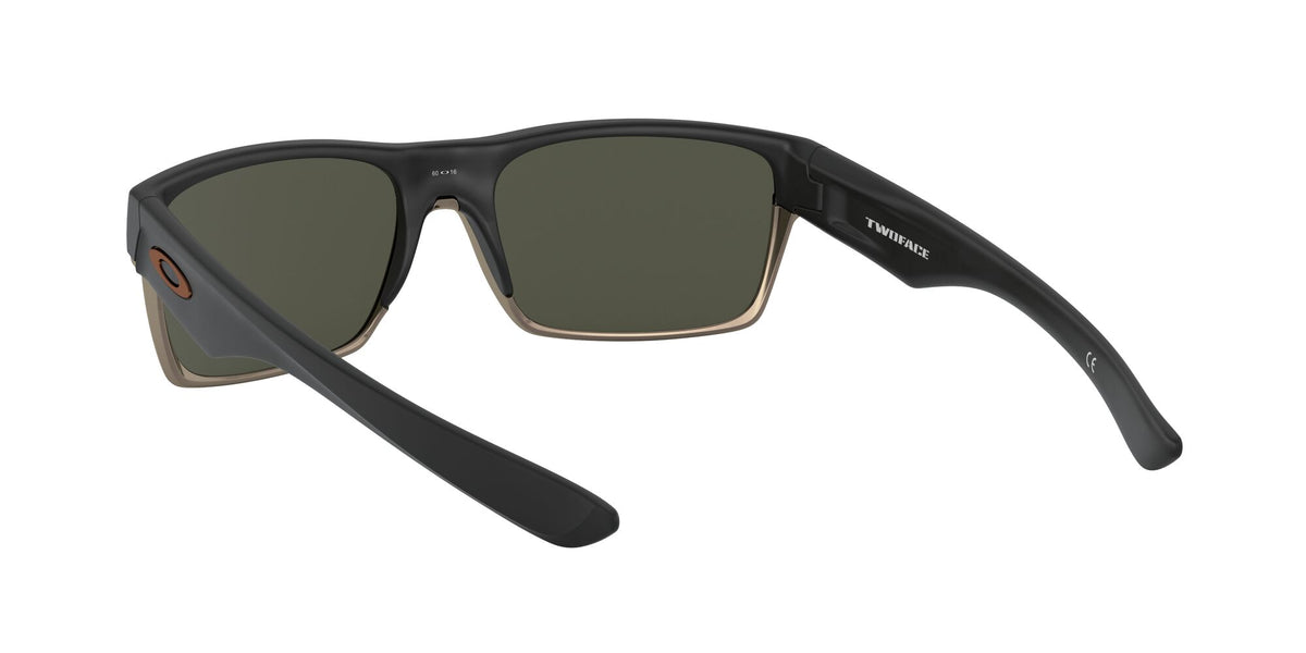 OO 9256 Oakley Twoface (A) Matte Black / Dark Grey 60 60 / Plastic / Plastic