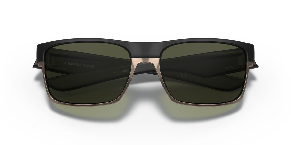 OO 9256 Oakley Twoface (A) Matte Black / Dark Grey 60 60 / Plastic / Plastic