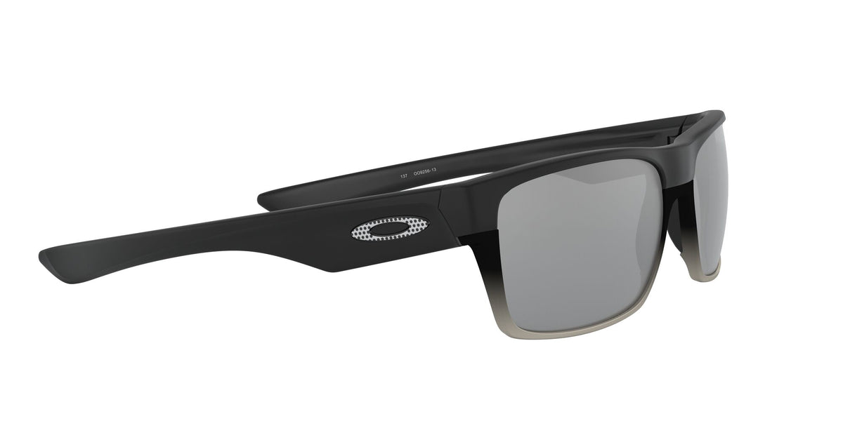 OO 9256 Oakley Twoface (A) Matte Black /  Prizm Black 60 / Plastic / Plastic