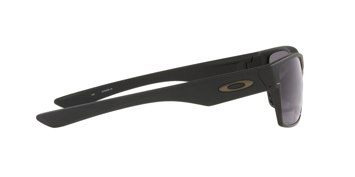 OO 9256 Oakley Twoface (A) Matte Black / Prizm Grey Polarised 60 60 / Plastic / Plastic