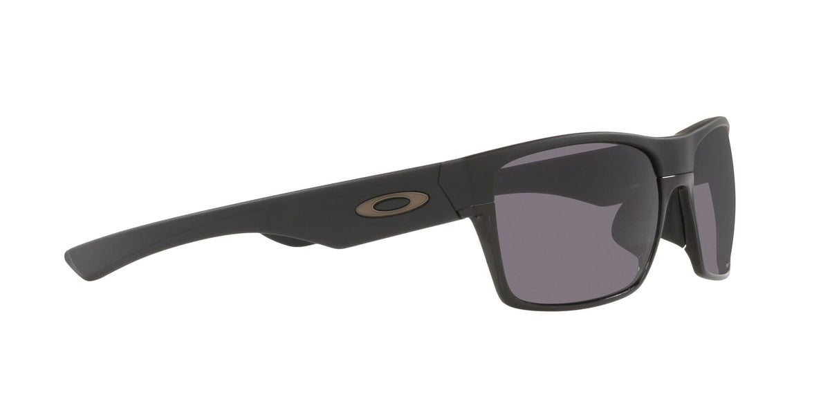 OO 9256 Oakley Twoface (A) Matte Black / Prizm Grey Polarised 60 60 / Plastic / Plastic