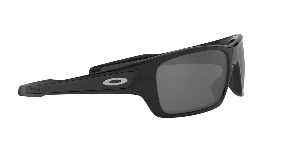 Oakley Turbine 0OO9263 926341 63 Polished Black / Prizm Black Polarized 63 / Plastic / Plastic