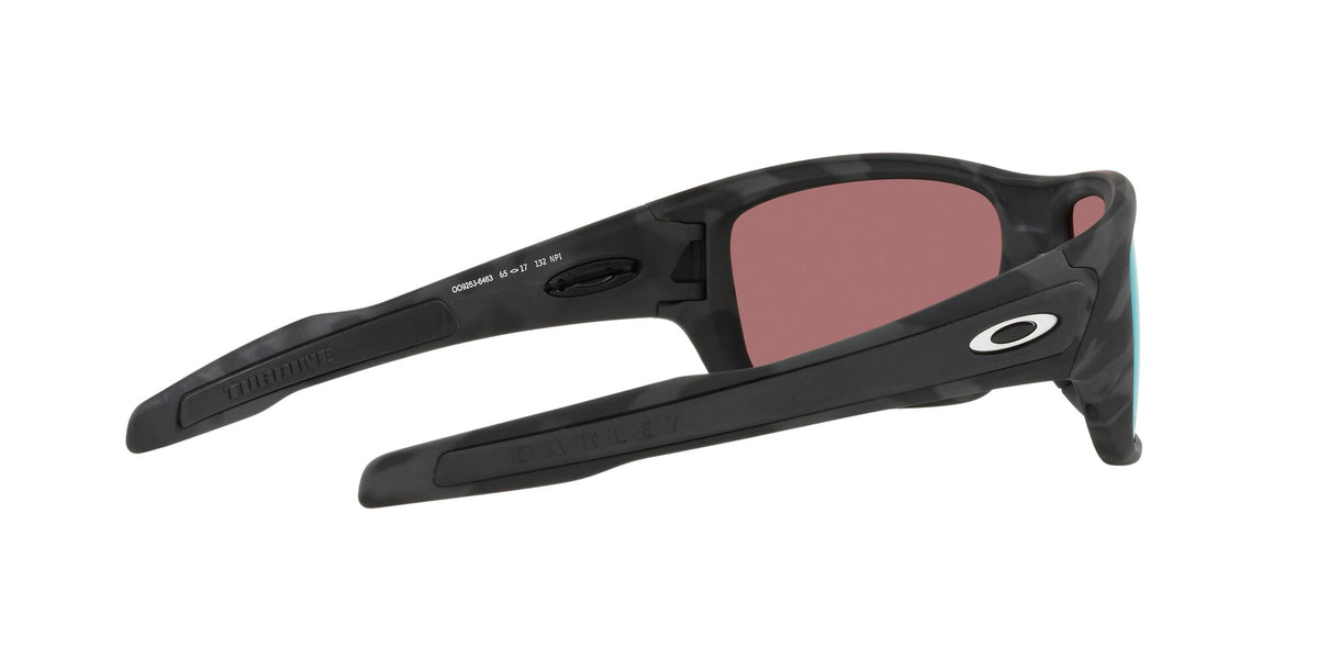 Oakley Turbine 0OO9263 926364 63 Matte Black Camo / Prizm Deep Water Polarized 63 / Plastic / Plastic