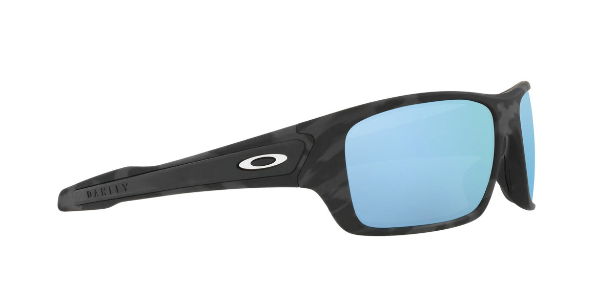 Oakley Turbine 0OO9263 926364 63 Matte Black Camo / Prizm Deep Water Polarized 63 / Plastic / Plastic