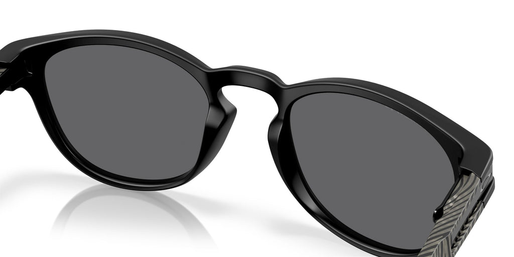 Oakley Latch OO9265 926574 53 Matte Black / Prizm Black Polar