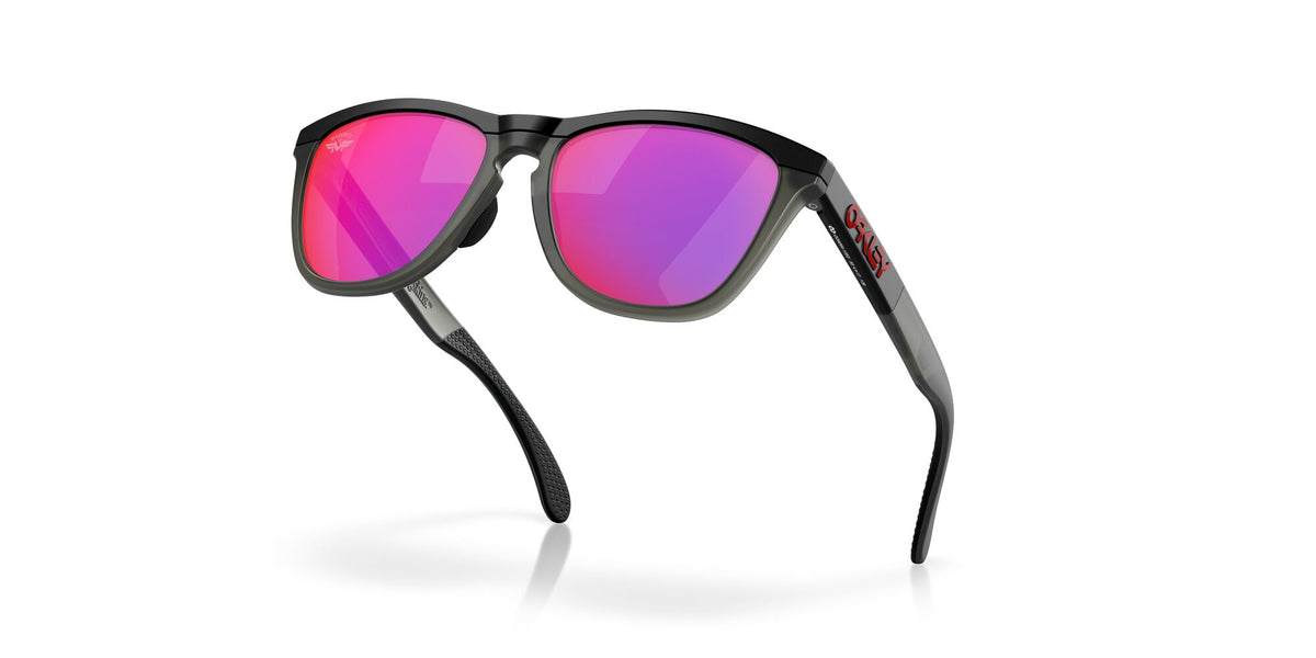 Oakley Frogskins Range 0OO9284 928413 55 Matte Black/Matte Grey Smoke / Prizm Road