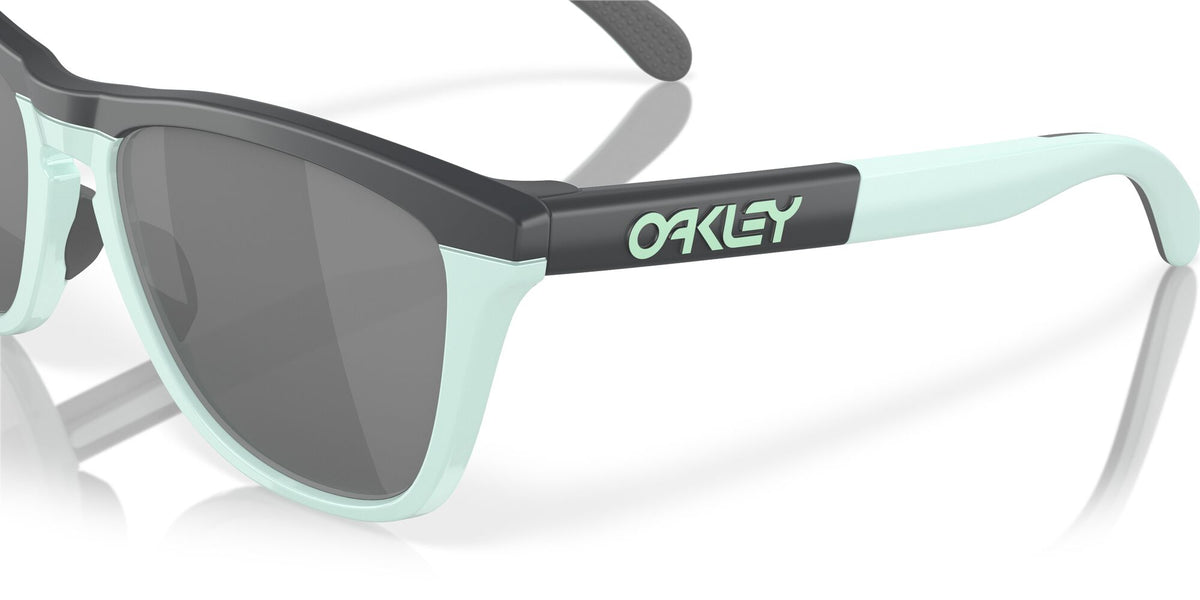 Oakley Frogskins Range A 0OO9284A 928403 55 Matte Carbon/Blue Milkshake / Prizm Black 55 / Polycarbonate / O_matter / Molded
