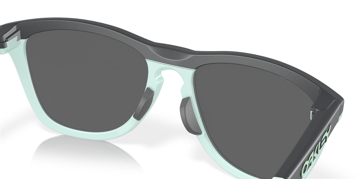 Oakley Frogskins Range A 0OO9284A 928403 55 Matte Carbon/Blue Milkshake / Prizm Black 55 / Polycarbonate / O_matter / Molded
