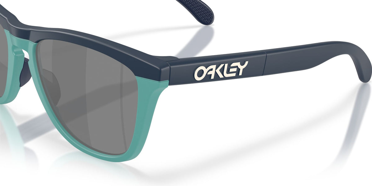 Oakley Frogskins Range OO9284 928417 55 Matt Abyss / Prizm Black