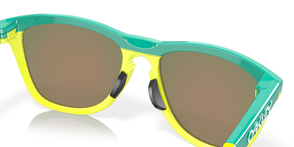 Oakley Frogskins Hybrid 0OO9289 928902 55 Celeste/Tennis Ball Yellow / Prizm Ruby