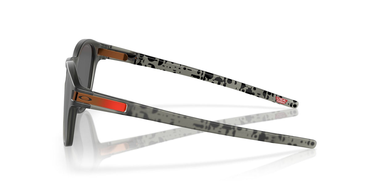 Oakley Latch (A) 0OO9349 934950 53 Matte Grey Smoke / Prizm Black 53 / Polycarbonate / O_matter / Injected