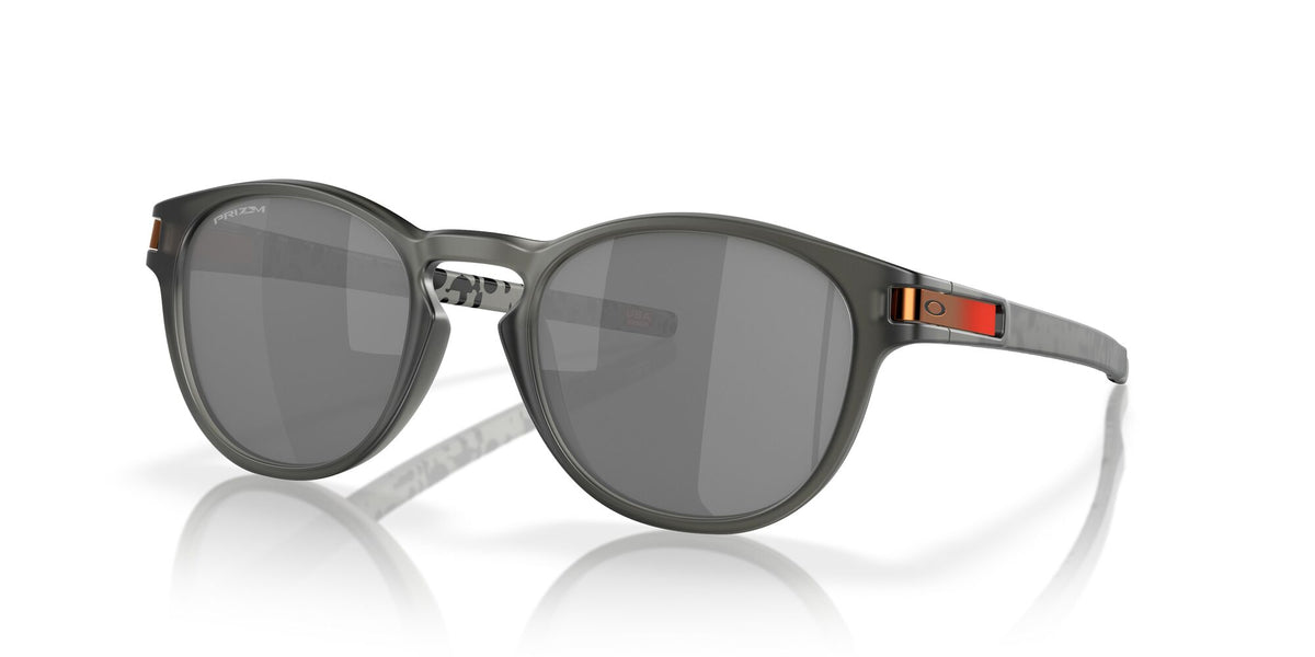 Oakley Latch (A) 0OO9349 934950 53 Matte Grey Smoke / Prizm Black 53 / Polycarbonate / O_matter / Injected