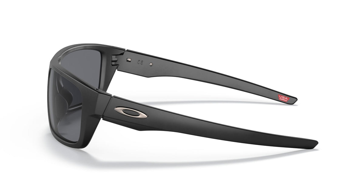 Oakley Drop Point 0OO9367 936701 60 Matte Black / Grey 60 / Plastic / Plastic
