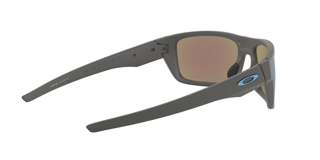 Oakley Drop Point 0OO9367 936706 60 Matte Dark Grey / Prizm Sapphire Polarized 60 / Plastic / Plastic