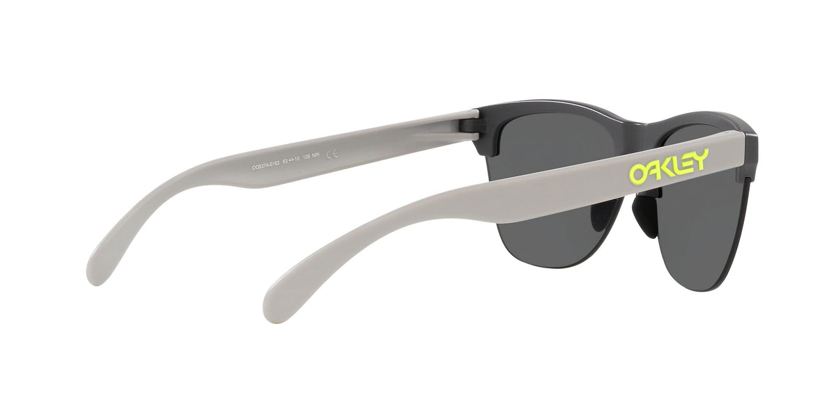 Oakley Frogskins Lite 0OO9374 937451 63 Matte Dark Grey / Prizm Black 63 / Polycarbonate / O_matter / Molded