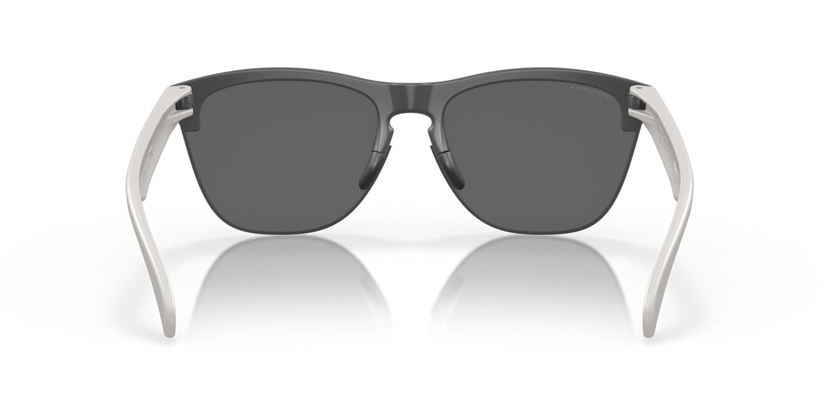 Oakley Frogskins Lite 0OO9374 937451 63 Matte Dark Grey / Prizm Black 63 / Polycarbonate / O_matter / Molded