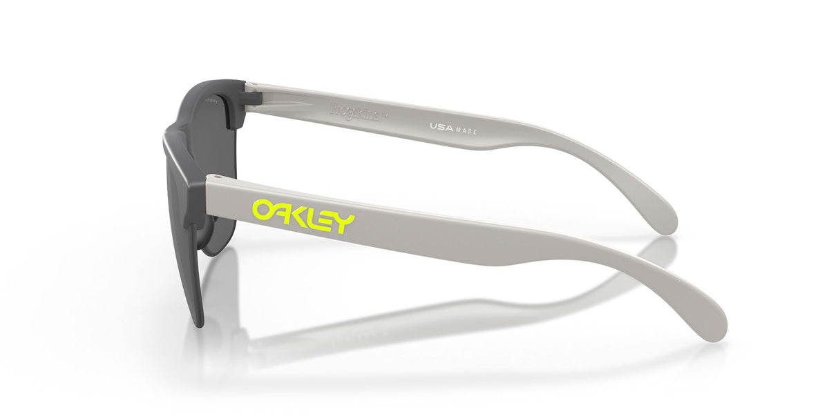 Oakley Frogskins Lite 0OO9374 937451 63 Matte Dark Grey / Prizm Black 63 / Polycarbonate / O_matter / Molded