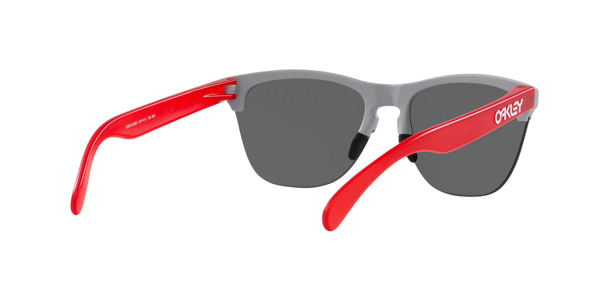 Oakley Frogskins Lite 0OO9374 937452 63 Matte Fog / Prizm Black 63 / Polycarbonate / O_matter / Molded