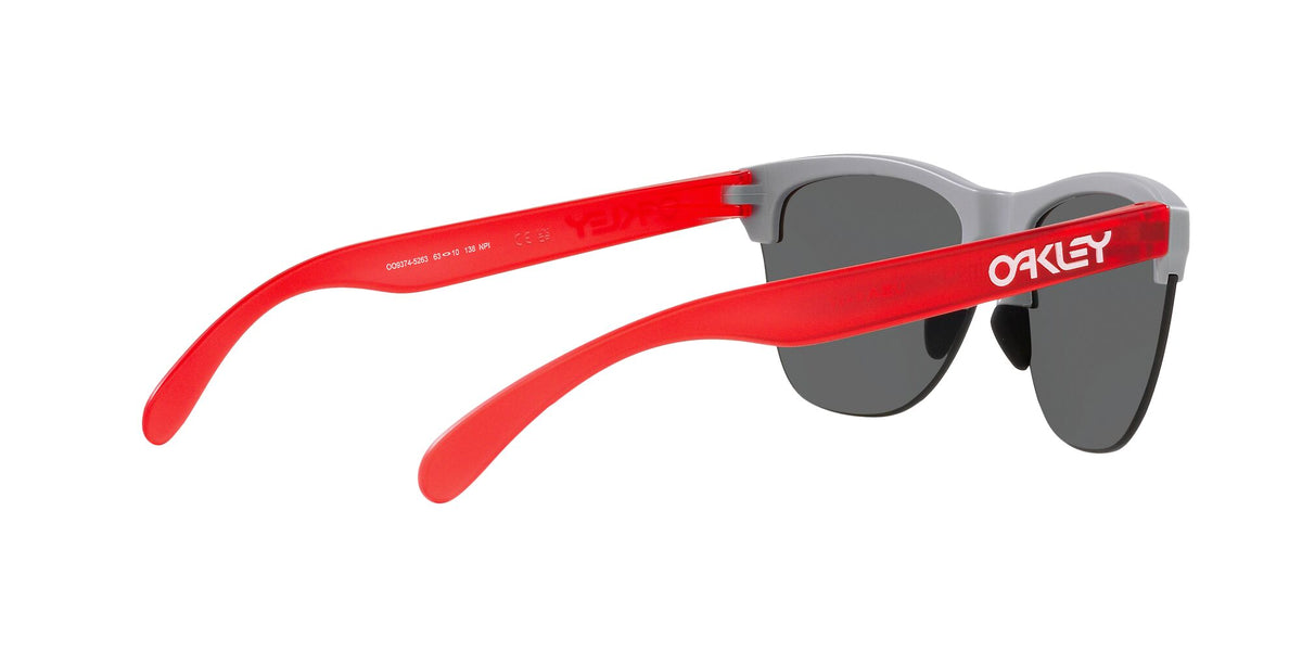 Oakley Frogskins Lite 0OO9374 937452 63 Matte Fog / Prizm Black 63 / Polycarbonate / O_matter / Molded