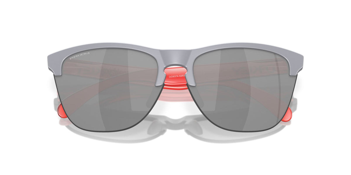 Oakley Frogskins Lite 0OO9374 937452 63 Matte Fog / Prizm Black 63 / Polycarbonate / O_matter / Molded