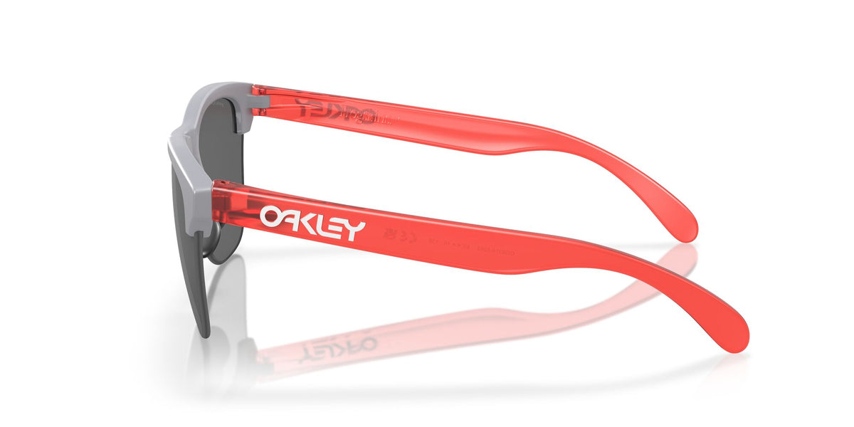 Oakley Frogskins Lite 0OO9374 937452 63 Matte Fog / Prizm Black 63 / Polycarbonate / O_matter / Molded