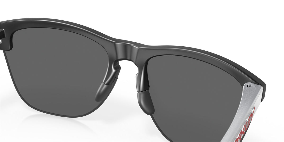 Oakley Frogskins Lite 0OO9374 937453 63 Matte Black / Prizm Black 63 / Polycarbonate / O_matter / Molded