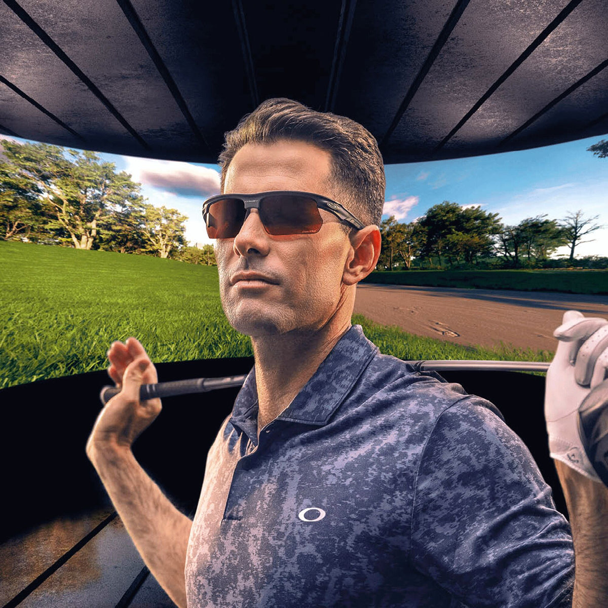 Oakley Bisphaera 0OO9400 940007 68 Matte Carbon / Prizm Dark Golf
