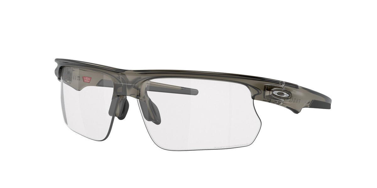 Oakley Bisphaera 0OO9400 940011 68 Grey Smoke / Clear to Black Iridium Photochromic