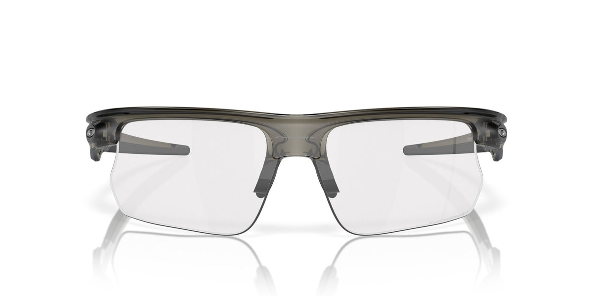 Oakley Bisphaera 0OO9400 940011 68 Grey Smoke / Clear to Black Iridium Photochromic