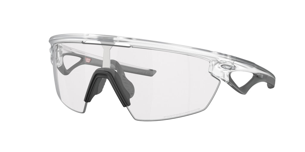 Oakley Sphaera 0OO9403 940307 36 Matte Clear / Clear to Black Iridium Photochromic