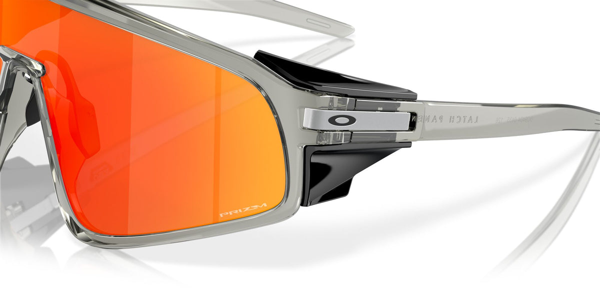 Oakley Latch Panel 0OO9404 940404 35 Grey Ink / Prizm Ruby