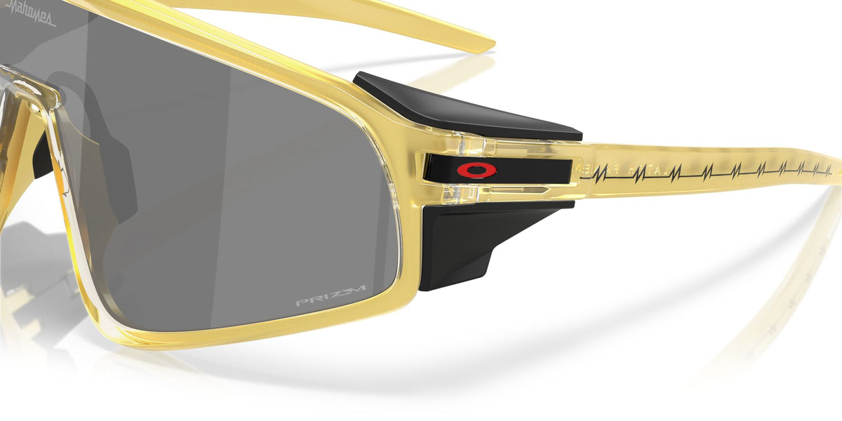 Oakley Latch Panel 0OO9404 940414 35 Gold Grass/ Prizm Black