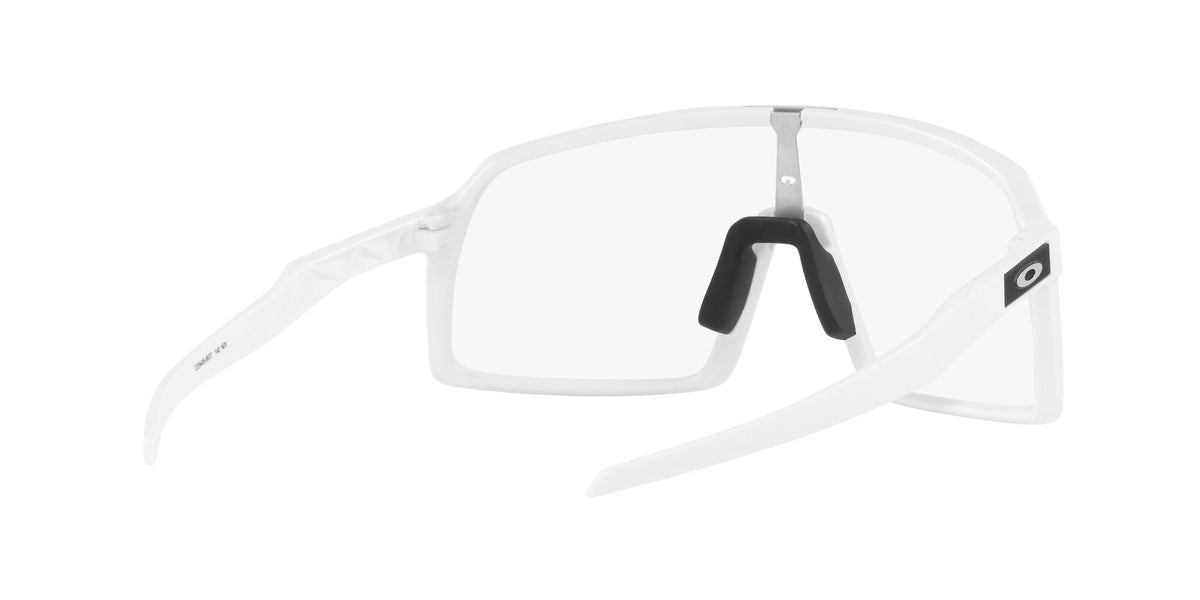 Oakley Sutro 0OO9406 940699 37 Matte White / Clear to Black Iridium Photochromic 37 / Polycarbonate / O_matter / Injected