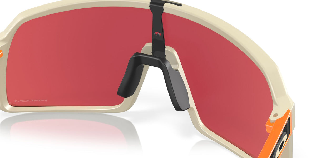 Oakley Sutro (A) 0OO9406A 940640 37 Matte Sand / Prizm Snow Sapphire 37 / Polycarbonate / O_matter / Injected