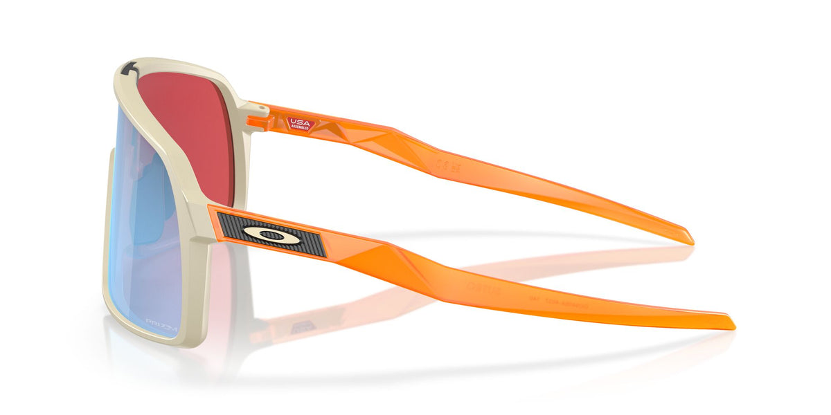 Oakley Sutro (A) 0OO9406A 940640 37 Matte Sand / Prizm Snow Sapphire 37 / Polycarbonate / O_matter / Injected