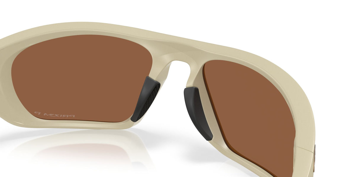Oakley Lateralis 0OO9431 943105 60 Matte Sand/ Tungsten Iridium Polarized