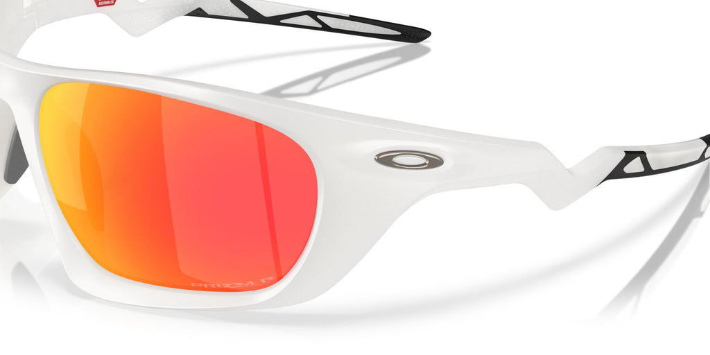 Oakley Lateralis OO9431 943110 60 Transparent Mist / Prizm Ruby Polarized