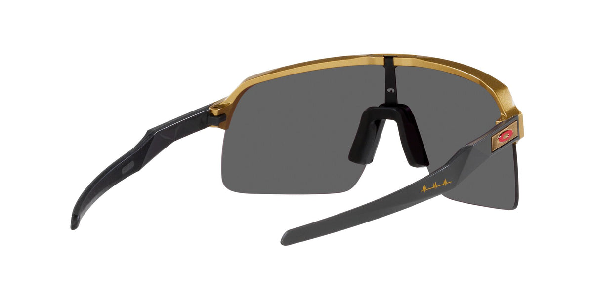 Oakley Sutro Lite 0OO9463 946347 39 Olympic Gold / Prizm Black 39 / Polycarbonate / O_matter / Injected